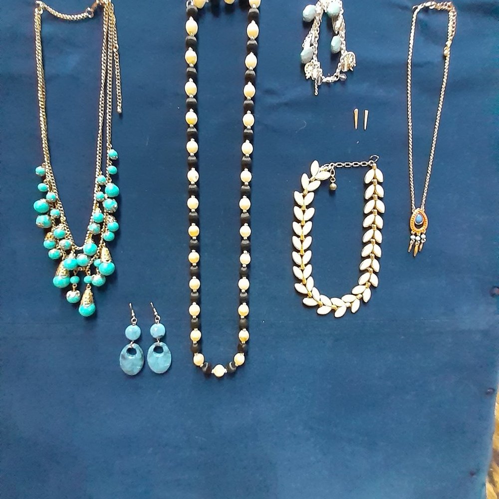 Assorted Jewelry Ensemble